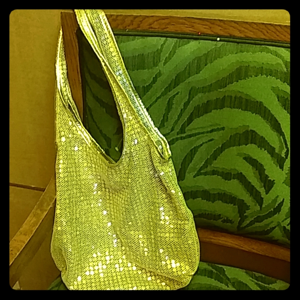 *Sold*****Gold Sequin Chateau Bag/Purse